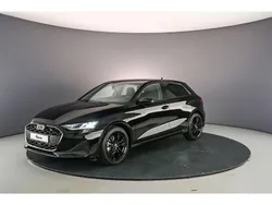 Briliant zwart Nieuw 2025 Audi A3 Sportback Black Edition Hatchback | € 43.900