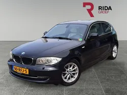 Zwart Gebruikt 2011 BMW 116 Hatchback | € 5.945 (Duur)