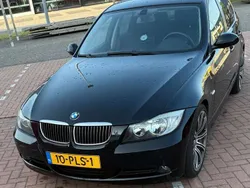 Zwart Gebruikt 2008 BMW 325 Sedan | € 7.999