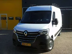 Wit Gebruikt 2022 Renault Master Van | € 19.899 (Goede deal)