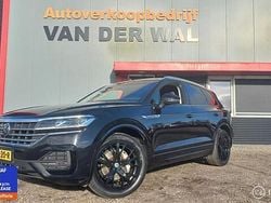 Zwart Gebruikt 2021 VW Touareg R-line SUV | € 34.999 (Eerlijke prijs)