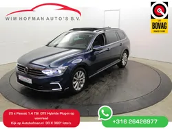 Blauw, metallic lak Gebruikt 2021 VW Passat Pro Stationwagen | € 27.490 (Eerlijke prijs)