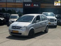 Grijs Gebruikt 2004 Opel Meriva MPV | € 850 (Eerlijke prijs)