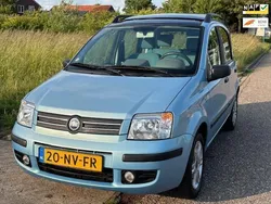 Blauw, metallic lak Gebruikt 2004 Fiat Panda Emotion Hatchback | € 1.499 (Goede deal)
