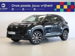 Zwart Nieuw 2025 Toyota Yaris Cross SUV | € 31.900 (Eerlijke prijs)