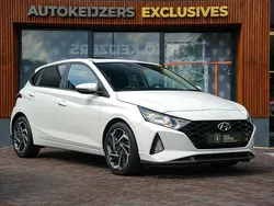 Wit Gebruikt 2020 Hyundai i20 Comfort Hatchback | € 18.900 (Eerlijke prijs)
