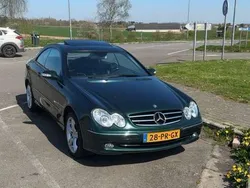 Groen Gebruikt 2003 Mercedes CLK320 Avantgarde Coupé | € 6.000 (Eerlijke prijs)