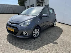Grijs Gebruikt 2014 Hyundai i10 Hatchback | € 6.950 (Eerlijke prijs)