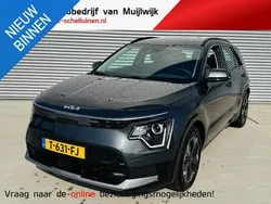 Grijs, metallic lak Gebruikt 2022 Kia e-Niro SUV | € 30.900 (Eerlijke prijs)