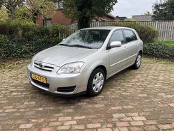 Grijs Gebruikt 2005 Toyota Corolla Terra Hatchback | € 5.950 (Duur)
