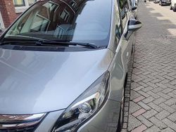 Grijs Gebruikt 2012 Opel Zafira Tourer Cosmo MPV | € 7.500 (Eerlijke prijs)
