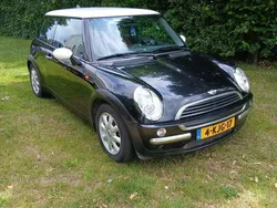 Zwart Gebruikt 2003 Mini Cooper Chili Hatchback | € 1.650 (Duur)
