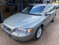 Groen Gebruikt 2006 Volvo V70 Kinetic Stationwagen | € 12.945