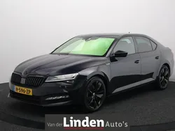 Zwart Gebruikt 2020 Skoda Superb Business Line Hatchback | € 25.645