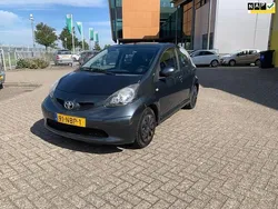 Grijs Gebruikt 2009 Toyota Aygo Hatchback | € 2.450 (Goede deal)