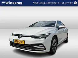 Wit Gebruikt 2022 VW Golf VIII Style Hatchback | € 25.450 (Goede deal)