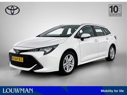 Wit Gebruikt 2022 Toyota Corolla Active Stationwagen | € 23.745