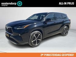 Zwart Gebruikt 2022 Toyota Highlander Premium SUV | € 56.949 (Goede deal)