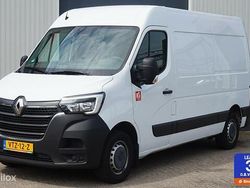 Wit Gebruikt 2023 Renault Master Van | € 22.995 (Goede deal)