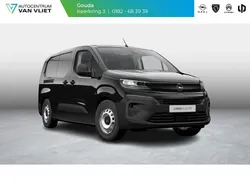 Diamond black (zwart metallic) Nieuw 2025 Opel Combo-e Life Sedan | € 32.274 (Eerlijke prijs)