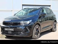 Zwart Gebruikt 2023 Opel Grandland X GSe SUV | € 28.945 (Eerlijke prijs)