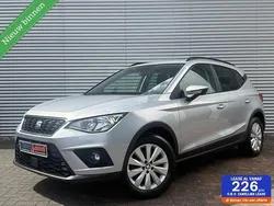 Grijs Gebruikt 2021 Seat Arona Style SUV | € 13.950 (Super prijs)
