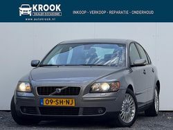 Grijs (metallic) Gebruikt 2006 Volvo S40 Summum Sedan | € 7.900 (Duur)