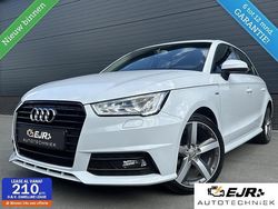 Wit Gebruikt 2016 Audi A1 Sportback Sport Hatchback | € 12.950 (Iets duurder)