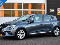 Grijs Gebruikt 2019 Renault Clio IV Intens Hatchback | € 12.950 (Eerlijke prijs)