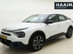 Wit Gebruikt 2023 Citroën e-C4 Feel SUV | € 22.950 (Eerlijke prijs)