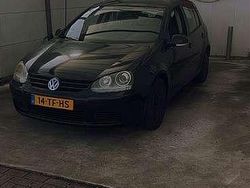 Zwart Gebruikt 2005 VW Golf IV Hatchback | € 1.050 (Goede deal)