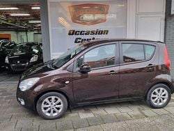 Bruin Gebruikt 2013 Opel Agila Edition Hatchback | € 9.950 (Duur)