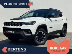 Wit Gebruikt 2024 Jeep Compass Trailhawk SUV | € 34.895 (Iets duurder)