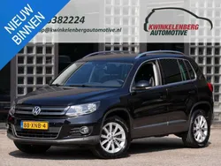 Zwart, metallic lak Gebruikt 2012 VW Tiguan Sportline SUV | € 8.950 (Goede deal)