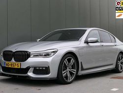 Grijs Gebruikt 2016 BMW 740 Executive Sedan | € 31.940 (Duur)