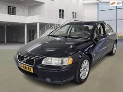 Zwart Gebruikt 2005 Volvo S60 Sedan | € 2.650 (Goede deal)
