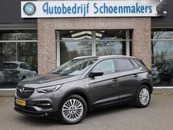 Grijs Gebruikt 2018 Opel Grandland X Innovation SUV | € 15.940 (Iets duurder)