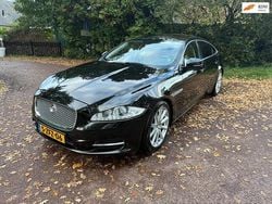 Zwart Gebruikt 2012 Jaguar XJ Portfolio Sedan | € 15.495