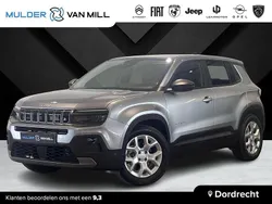Grijs, metallic lak Nieuw 2025 Jeep Avenger EV Longitude SUV | € 37.995 (Eerlijke prijs)