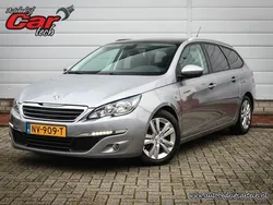 Grijs Gebruikt 2017 Peugeot 308 Stationwagen | € 12.480 (Iets duurder)
