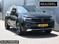 Zwart Gebruikt 2024 Opel Grandland X Ultimate SUV | € 33.937 (Eerlijke prijs)