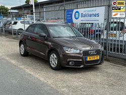 Bruin Gebruikt 2012 Audi A1 Attraction Hatchback | € 6.995 (Goede deal)