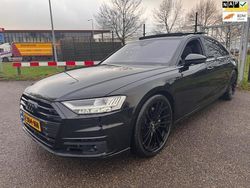 Zwart Gebruikt 2019 Audi A8L Proline Sedan | € 46.900