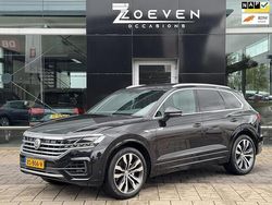 Zwart Gebruikt 2018 VW Touareg R-line SUV | € 37.995 (Duur)