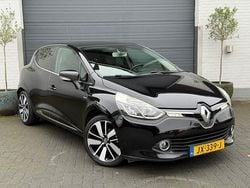 Zwart Gebruikt 2016 Renault Clio IV Iconic Hatchback | € 6.795 (Eerlijke prijs)
