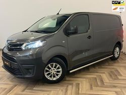 Grijs (metallic) Gebruikt 2021 Toyota Proace MPV | € 17.944 (Goede deal)