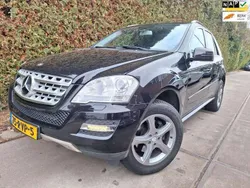 Zwart Gebruikt 2010 Mercedes ML350 Prestige SUV | € 9.900 (Goede deal)