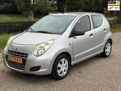 Grijs Gebruikt 2012 Suzuki Alto Comfort+ Hatchback | € 2.395 (Eerlijke prijs)