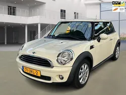 Wit Gebruikt 2009 Mini ONE Business Hatchback | € 2.899 (Eerlijke prijs)