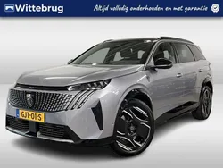 Grijs Gebruikt 2024 Peugeot e-5008 Avantage SUV | € 41.425 (Goede deal)
